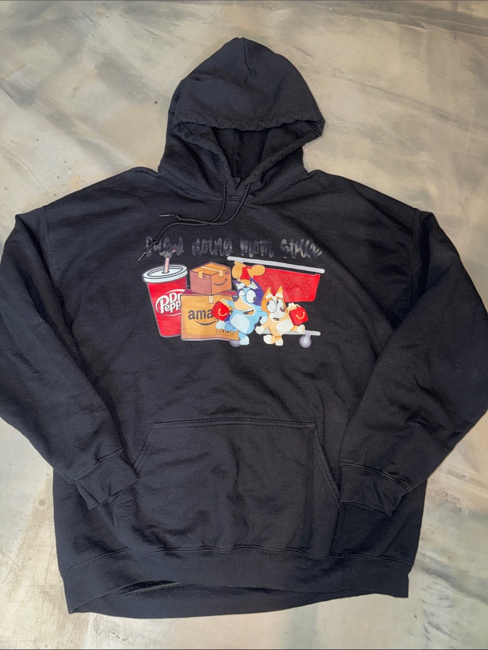 Busy Doing Mom Stuff Bluey Graphic Hoodie Black 2XL